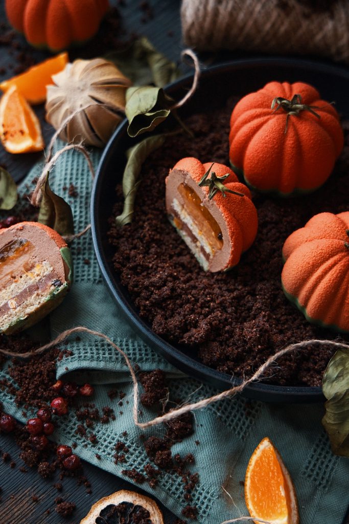 Десерт Mrs Pumpkin – пошаговый онлайн-урок Konfect